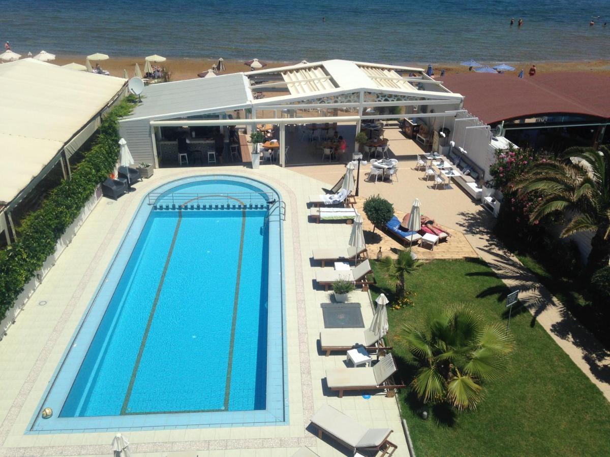 ستالوس Tropicana Beach Resort المظهر الخارجي الصورة